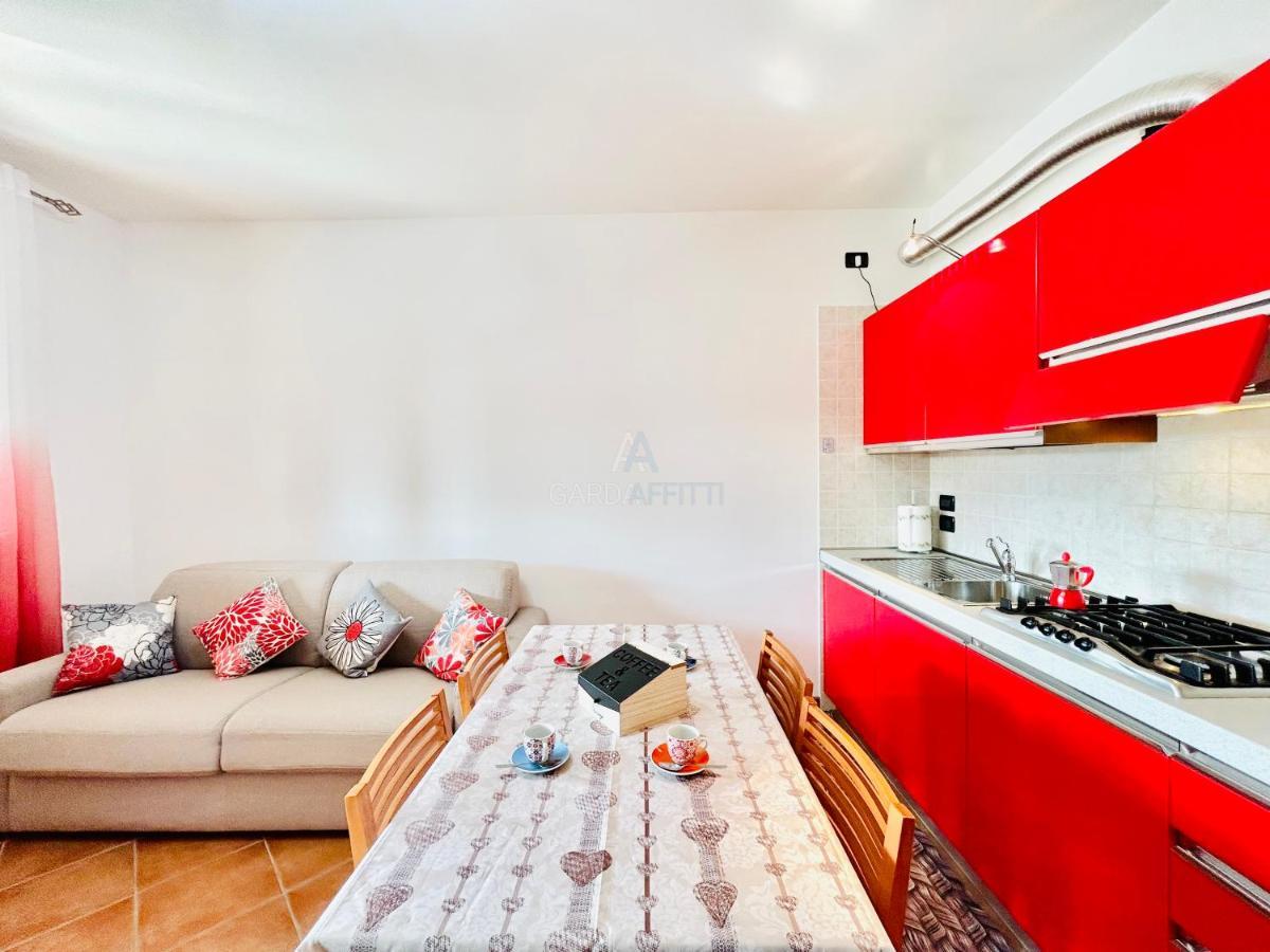 Artemide Apartment - A Soli 150M Dal Lago Di Garda 시르미오네 외부 사진