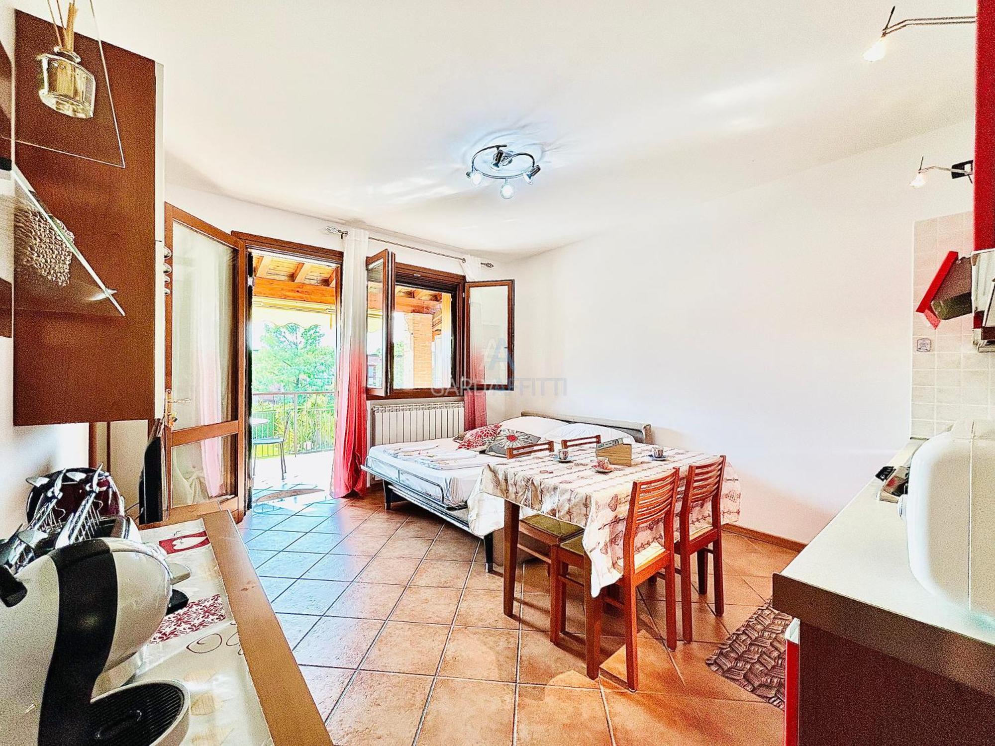 Artemide Apartment - A Soli 150M Dal Lago Di Garda 시르미오네 외부 사진