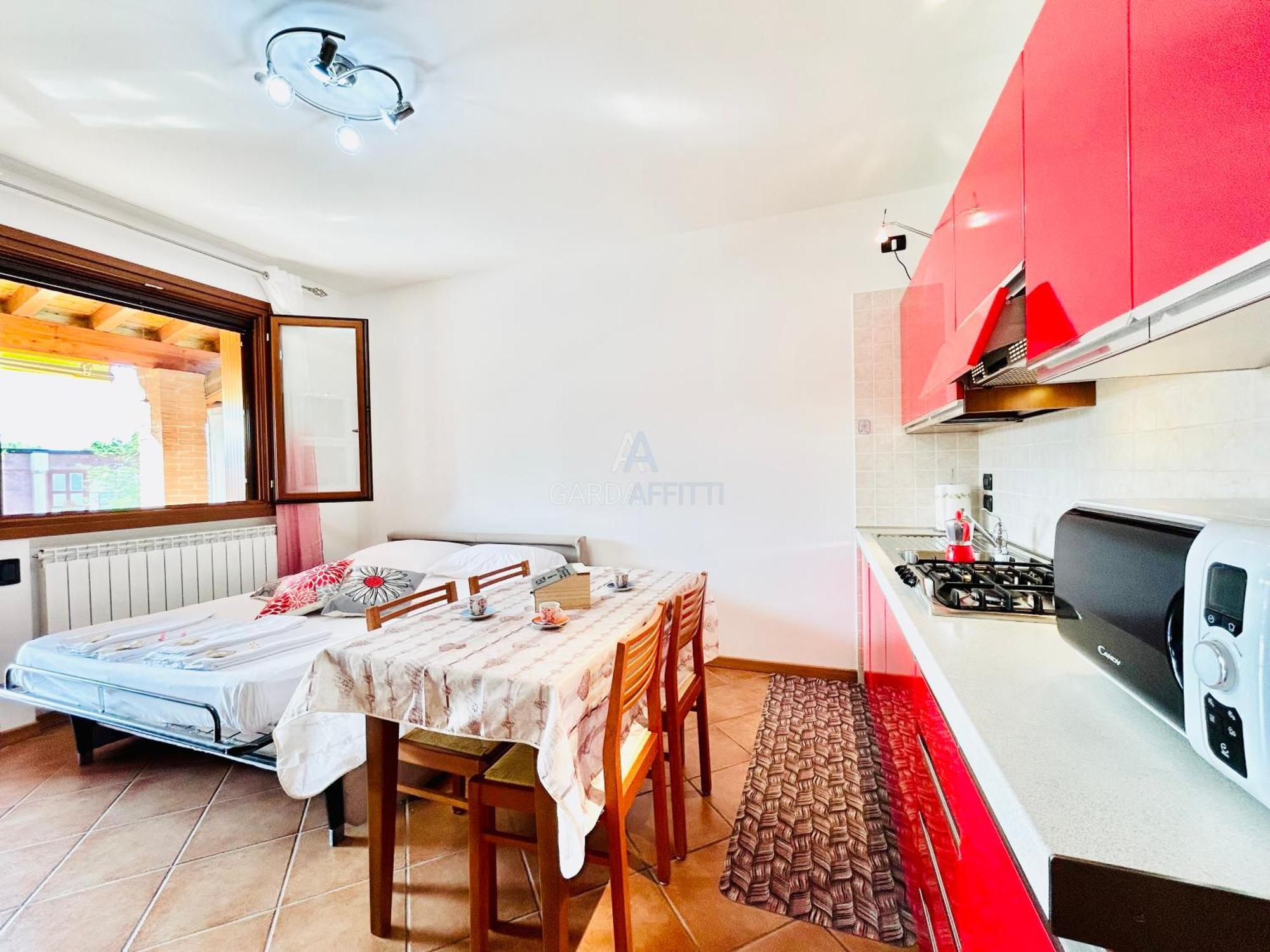 Artemide Apartment - A Soli 150M Dal Lago Di Garda 시르미오네 외부 사진